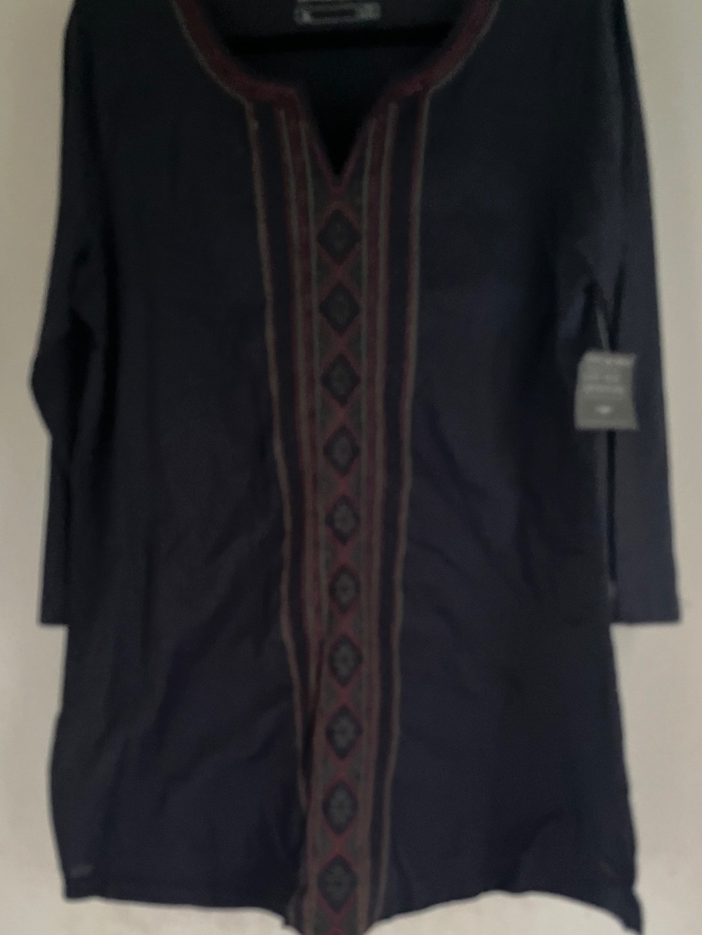 Eddie Bauer navy blue NWT embroidered cotton top partial stretch